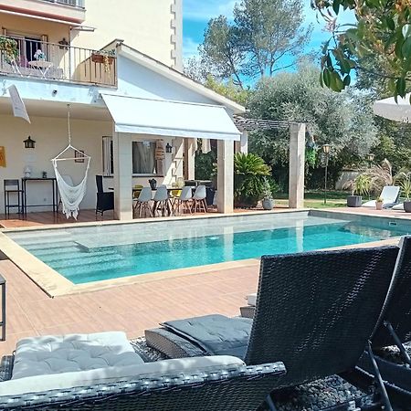 Les Canyes Cottage, Private Villa Resort Piera ภายนอก รูปภาพ