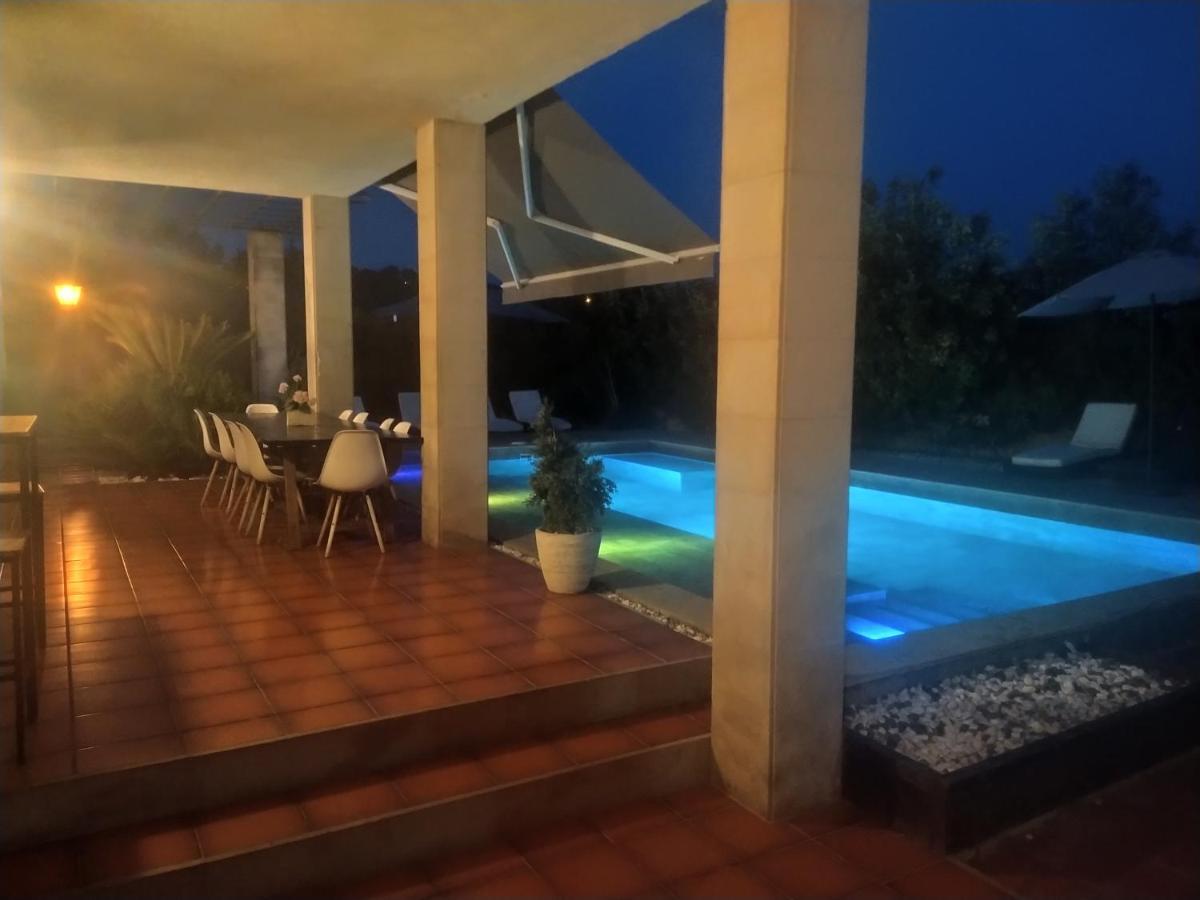 Les Canyes Cottage, Private Villa Resort Piera ภายนอก รูปภาพ