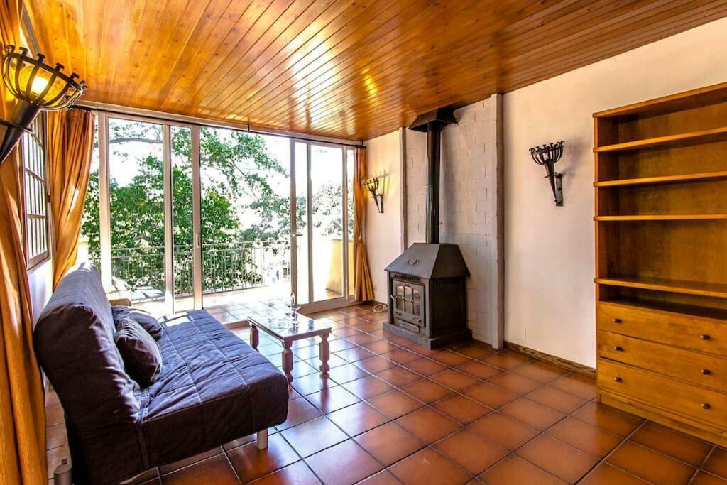 Les Canyes Cottage, Private Villa Resort Piera ภายนอก รูปภาพ