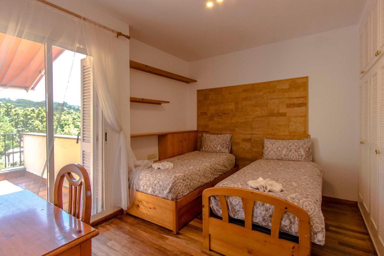 Les Canyes Cottage, Private Villa Resort Piera ภายนอก รูปภาพ